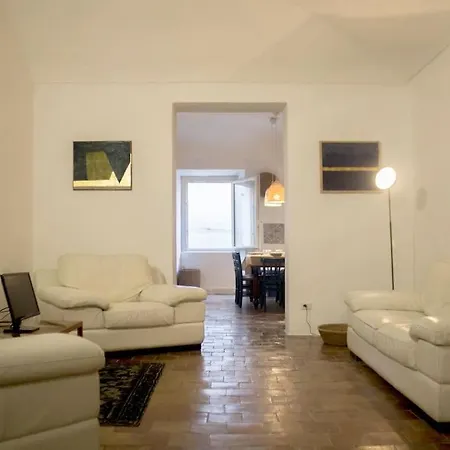 Casa Galleria Al Teatro Apartment *